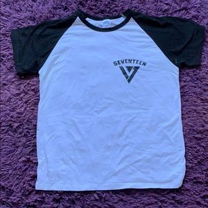 Seventeen kpop T-shirt